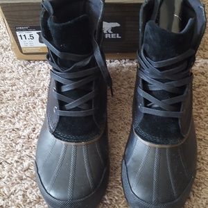 Men's Sorel waterproof boot- brand new